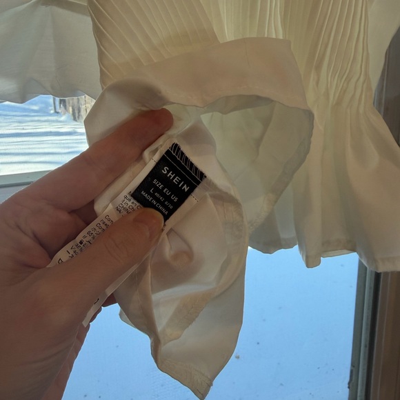 SHEIN Cream V-Neck Blouse - Picture 3 of 3